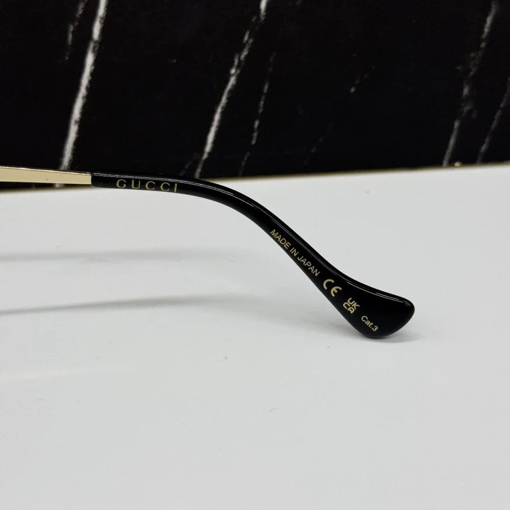 NEW GUCCI GG1088S 001 WITH GOLD CHAIN UNISEX GUCCI SUNGLASSES